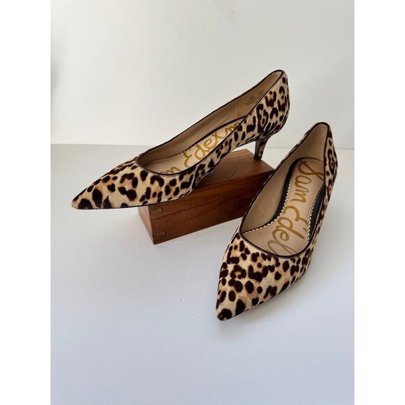 Sam Edelman Shoes - SAM EDELMAN Size 8M Leopard Print Heels Pointed toe Mid Heel Haircalf Pumps
